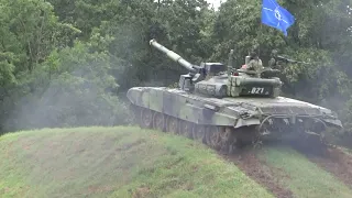 Tank T 72 M4 - Tatra TITUS 6x6 a další technika - Tankový den Lešany 2022