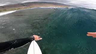 POV RAW SURF - AIRS ON SHALLOW REEF