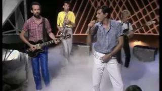 Oh Yeah (On The Radio), Live on Top Of The Pops - Roxy Music (Official Video)