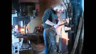 Forging A pattern-welded Viking sword