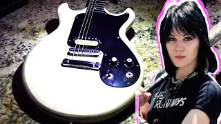 The Guitar That Births Legends | 2007 Gibson Joan Jett Signature Melody Maker White | Review + Demo