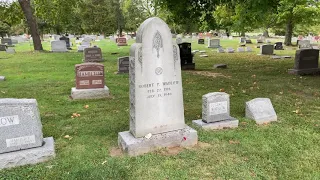 The Burial Site of Robert Wadlow, Tallest Man In History - Upper Alton Cemetery, Alton, Illinois