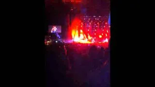 Journey - Wheel in the sky, live at Wembley arena June 04 2011
