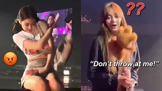 BLACKPINK Reaction When Blinks Throw Gifts On Stage