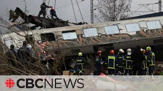 Passenger train slams into freight train in deadly rail crash in Greece