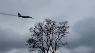 Russian Fighter Jets Shark Fast And Low Over Ukraine