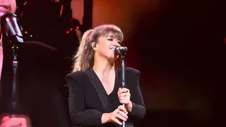 Kelly Clarkson performs Already Gone in Atlantic City, NJ on 5/10/24.