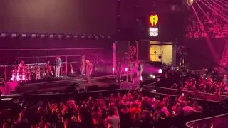 Sam Smith & Kim Petras- Unholy (live iHeartRadio music festival 2022)