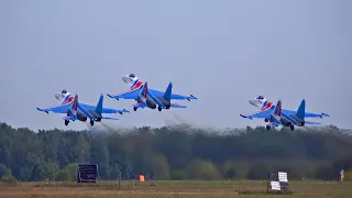 "Russian Knights" on Pravdivy. Group aerobatics on the Su-35S. August, 2022.