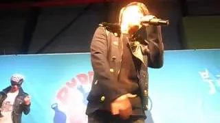 Outsider fancam 2013.03.09 - talk, 'Hero', 'Youth's Confession' with Lmnop