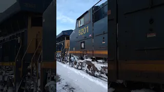 CSX Train Accelerating