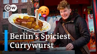 How Hot is Berlin? 🔥 | DW’s Lukas Stege tries Berlin’s Spiciest Currywurst