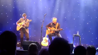 Caravan - Tommy Emmanuel featuring Bjorn Thoroddsen