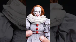 IMPRESSIVE InArt PENNYWISE Deluxe! Must BUY?