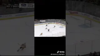 Brad Marchand Gets It from Pastrnak!!