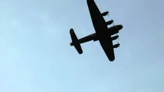 Avro Lancaster Hamilton Warplane Museum 40th Air Show Flyby Overhead