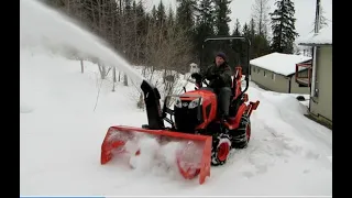 Kubota Snow Blower-How to Repair your snow blower. Drive Chain, Gear Box Spring Pin, Shear Bolts.