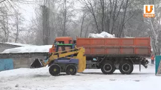 Гаражи возле детских образовательных учреждений