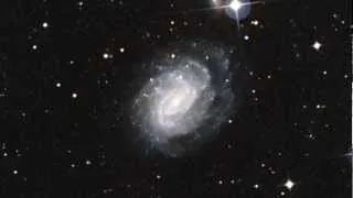 ESO. Zooming in on the spiral galaxy NGC 1187. HD