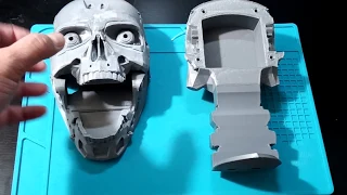 Glowing Eyes Terminator T-800 (from Thingiverse) - Part 1