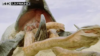 Tremors 4K HDR | Attack On The Town