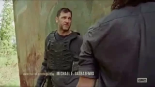 walking dead season 7 Daryl finds out about carol