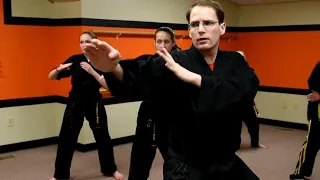 Kempo Karate- Floating Hands Striking Set (2015)