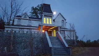 Salem's Lot Marsten House replica