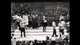 Clack Shocks the World: Cassius Clay vs Sonny Liston super fight: