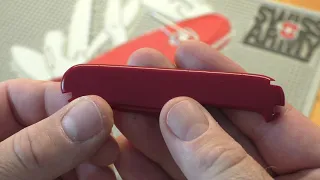 Victorinox 91mm Hidden  Channel Scale Modification