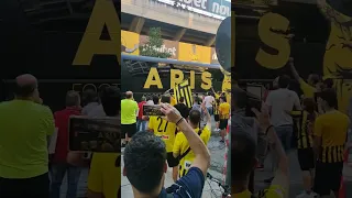 Aris Thessaloniki vs Dynamo Kyiv (Aris players arriving to 'Kleanthis Vikelidis' Stadium)