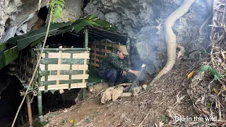 Survival Alone in the Wild |2 Days Building Bamboo Shelter Alone in a Cave - Solo Bushcraft