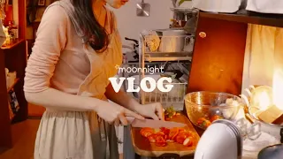 Making a fluffy strawberry cake. Go to Dongdaemun Fabric Market🍰 l Egg toast. cozy baking vlog