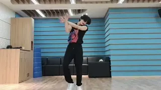 Play with fire - Hyunjin Skz cover dance practice Vlive Focus