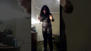 Catwoman toe touch workout