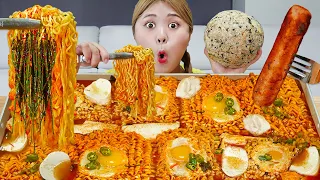 배고파서 순두부진짬뽕 8봉지 대왕 주먹밥 먹방 Eat 8 spicy tofu ramen REAL SOUND ASMR MUKBANG | HIU 하이유