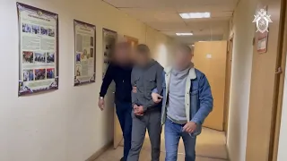 Закрыл в квартире и запретил вызывать скорую: в центре Волгограда умерла 17-летняя студентка