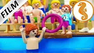 Playmobil Film Deutsch JULIAN + EMMA SEEPFERDCHEN PRÜFUNG! NIE WIEDER SCHWIMMFLÜGEL? Familie Vogel