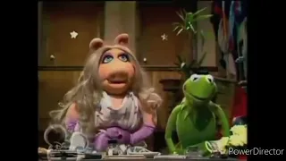 The Muppet Show Kermit Fires Miss Piggy