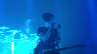 The 1975 // CHOCOLATE // (Live at Rapids Theatre)