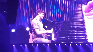 Piano medley Nashville John Mayer