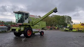 BV11821 Claas Dominator 68