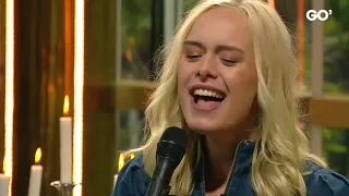 Trine Therkelsen - Vågne Med Dig (LIVE i GO´ Morgen Danmark)