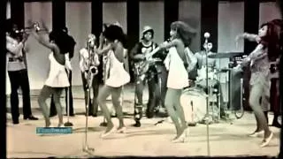 Ike and Tina Turner - Proud Mary Encore