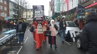 Julian Assange Spotted on Portobello Road Show Trial Procession!