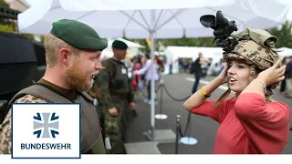 Bundeswehr zum Anfassen - Tag der offenen Tür der Bundesregierung