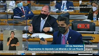 "Ah, me erre!", diz Omar Aziz para Marcos Rogério, sobre tentativa de obstrução governista