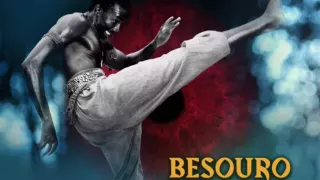 Capoeira - Cordao de Ouro e Besouro Manganga