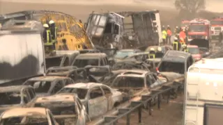 Massenkarambolage bei Sandsturm auf der A19 am 08.04.2011