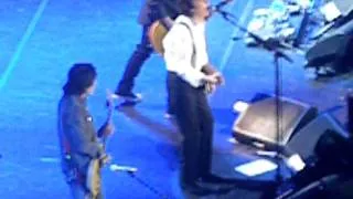 Paul McCartney & Ronnie Wood Get Back live O2 Arena London HD